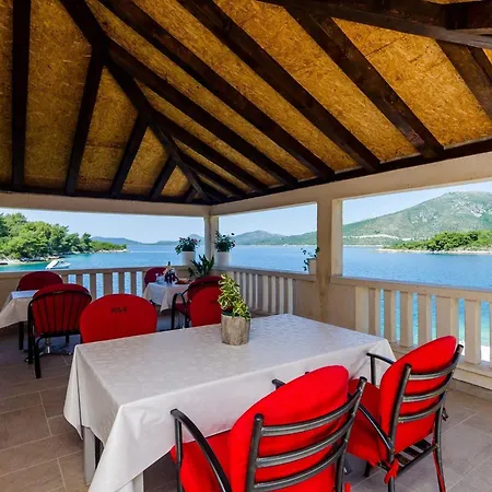 Apartman Melany - Studio With Shared Terrace And Sea View *